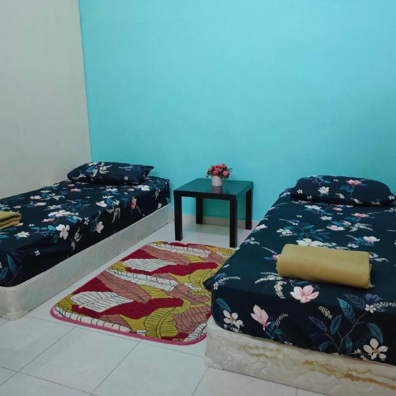 D'Q Putra Homestay Melaka Extérieur photo